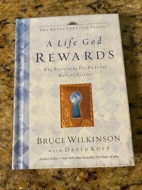 Chronicle Books Light Blue & Gold Hardcover Inspirational Book